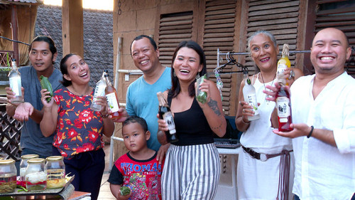 Asia Insight Season 11 Episode 2 - Budding Entrepreneurs Turn a New Leaf: Bali, Indonesia
