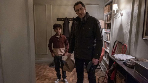 Let the Right One In Season 1 Episode 8 - Or Stay and Die