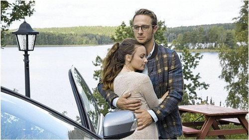 Episode 3 still