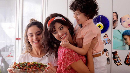 My Name is Melek Season 1 Episode 1 - Episode 1