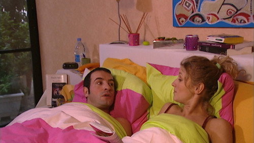 Dans leur lit (4) still