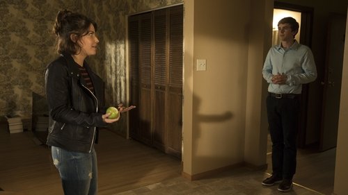 undefined Season 1 Episode 8 - Apple
