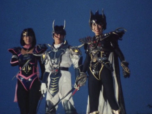 Transform! Underground Empire Swordsman Akira still