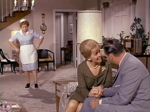 Hazel Season 3 Episode 3 - Dorothy Takes a Trip