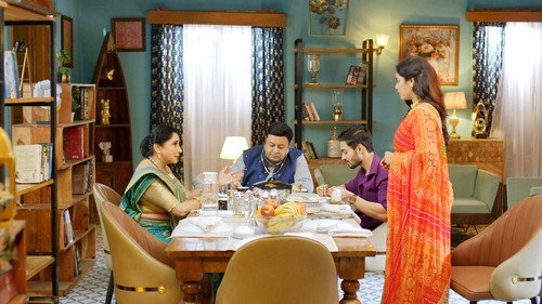 Rashi Ki Nayi Zindagi still