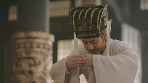 Episode 28 still