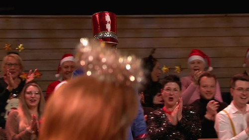 Oh, Wat een Jaar! Season 8 Episode 7 - The holidays