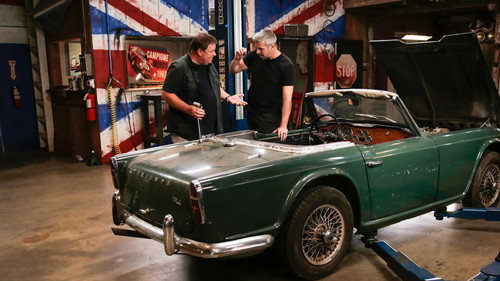 Wheeler Dealers Season 20 Episode 2 - TR4 on the Floor