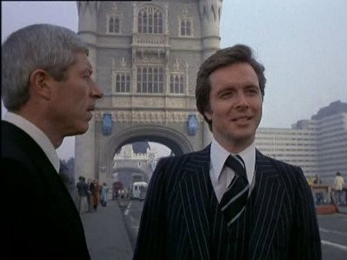 undefined Season 1 Episode 14 - Tower Bridge Is Falling Down