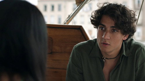 Episode 1515 still