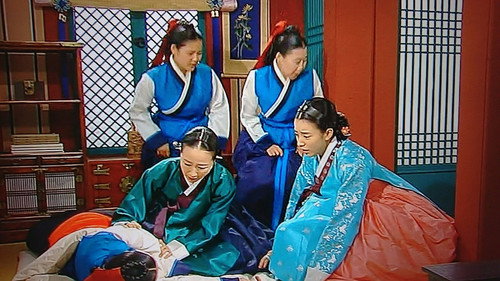 Jewel in the Crown Season 1 Episode 33 - Dong Yi Discovers The Cause of the Plague