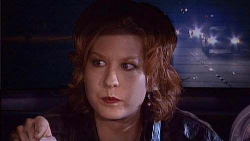 Roseanne Season 8 Episode 7 - The Getaway, Almost