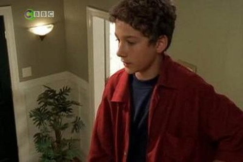 Even Stevens Season 1 Episode 9 - Scrub Day