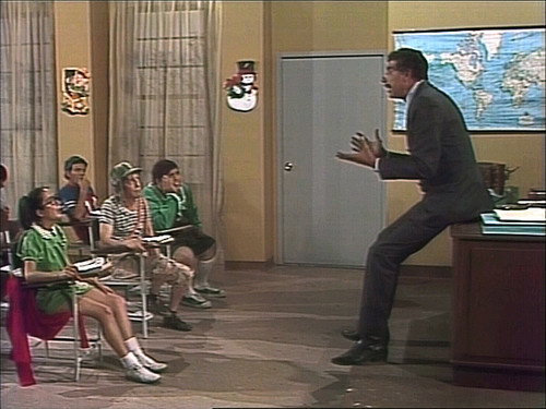 El Chavo del Ocho Season 7 Episode 16 - Clases de Inglés