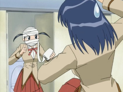 School Rumble Season 1 Episode 2 - Confusing Test! Inescapable Toilet! Impossible Physical Examination!
