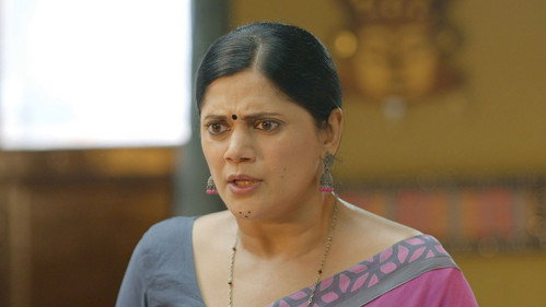 E1353. Pushpa Worries For Varun still
