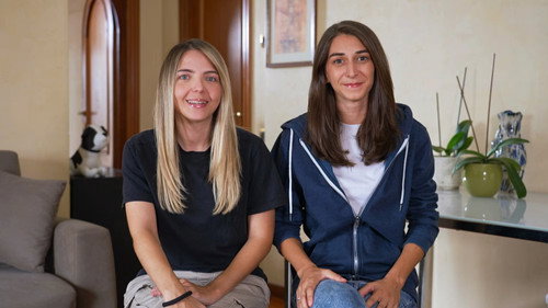 Giulia e Chiara still