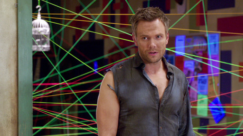 Community Season 4 Episode 1 - History 101