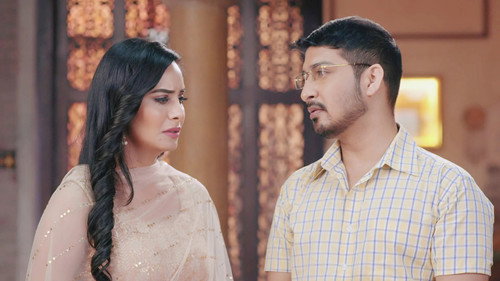 Karan Asks to Marry Seerat. still