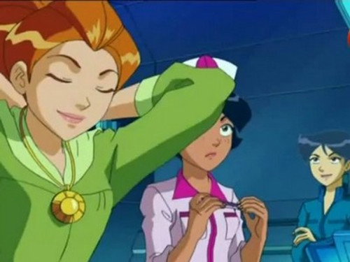 Totally Spies! Season 5 Episode 12 - WOOHPersize Me!