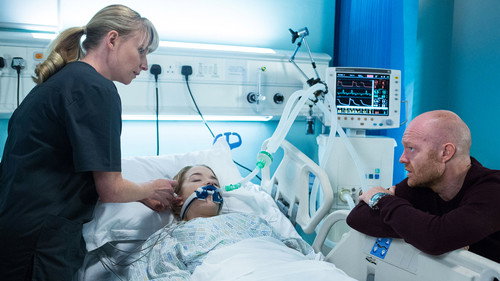 EastEnders Season 34 Episode 3 - 5632