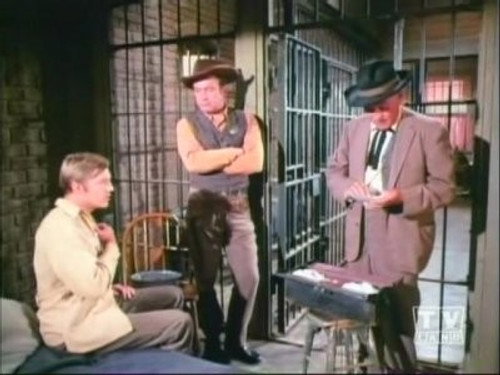 Gunsmoke Season 15 Episode 26 - The Cage