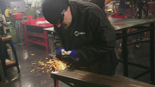 Monster Garage Season 6 Episode 2 - Shuckin' Dragster