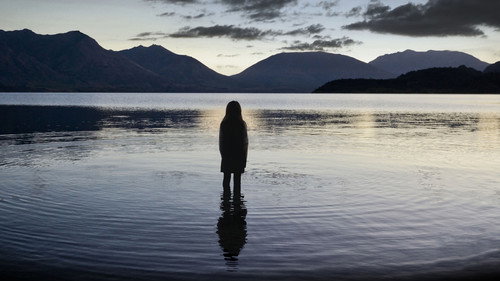 Top of the Lake Season 1 Episode 1 - Paradise Sold