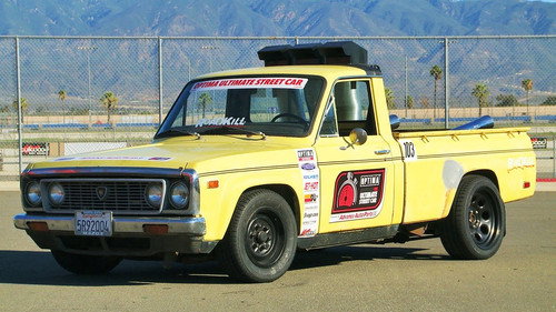 Roadkill Season 4 Episode 10 - Rear-Engine Mini-Truck Madness!