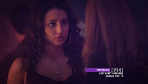 Hollaback Girl (1) still