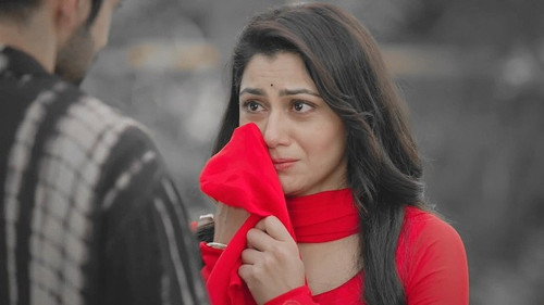 Nimrit asks Babita for money still