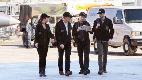 NCIS: New Orleans Season 3 Episode 19 - Quid Pro Quo