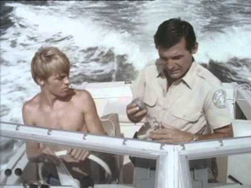 Flipper Season 3 Episode 21 - A Dolphin in Time