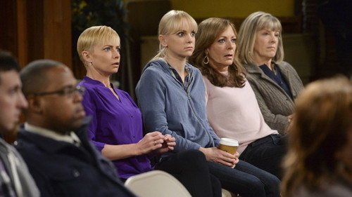 Mom Season 2 Episode 16 - Dirty Money and a Woman Named Mike
