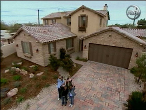 Extreme Makeover: Home Edition Season 2 Episode 10 - The Broadbent Family