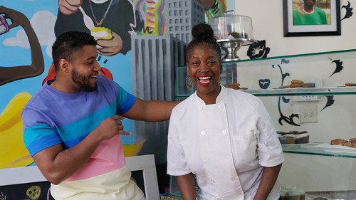 Baked in Tradition Season 1 Episode 3 - Hand Pies on the Go
