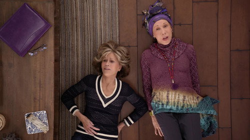 Grace and Frankie Season 3 Episode 7 - The Floor