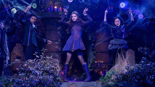 Vampirina: Teenage Vampire Season 2 Episode 5 - Second Guessing