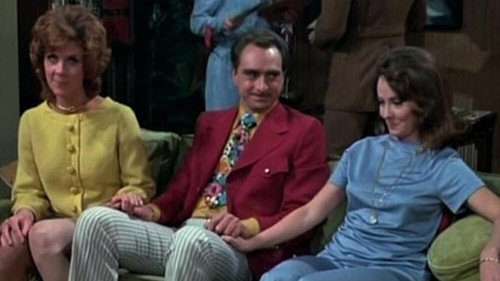 Mayberry R.F.D. Season 3 Episode 22 - Howard the Swinger