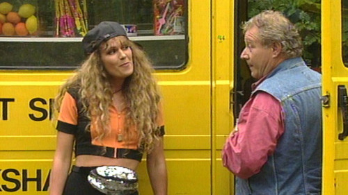 Oppassen!!! Season 6 Episode 4 - Lesbisch