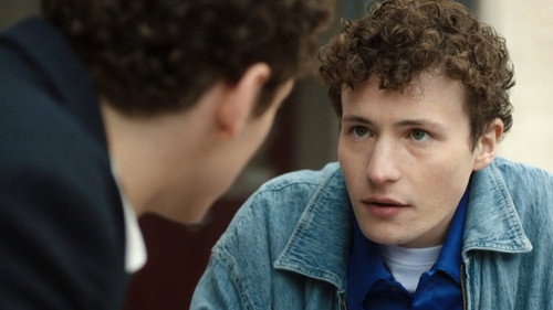 Episode 1402 still