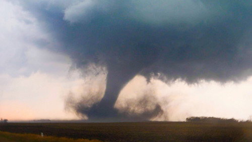 In the Eye of the Storm Season 1 Episode 6 - Texas Tornado