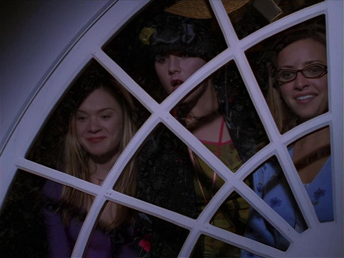 Seven Days Season 2 Episode 20 - Witch Way to the Prom