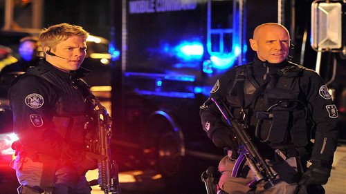 Flashpoint Season 3 Episode 7 - Acceptable Risk
