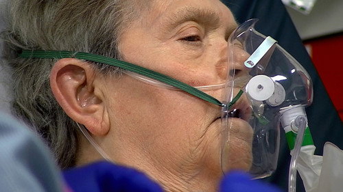24 Hours in A&E Season 15 Episode 12 - Heart of the Home