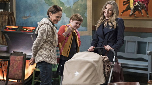 The Conners Season 1 Episode 6 - One Flew Over the Conners' Nest