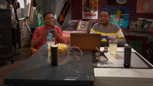 Raven's Home Season 3 Episode 12 - Friday Night Tights