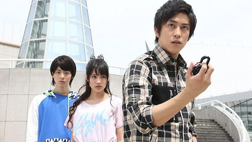 Kamen Rider Gaim Season 1 Episode 2 - Finisher! Pine Kick!