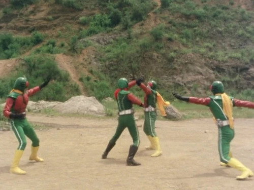 Four Skyriders, Who is the Real One still