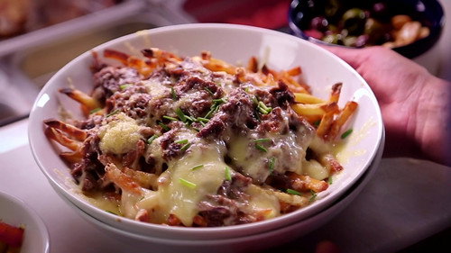 Diners, Drive-Ins and Dives Season 33 Episode 1 - Loaded, Stuffed and Fried